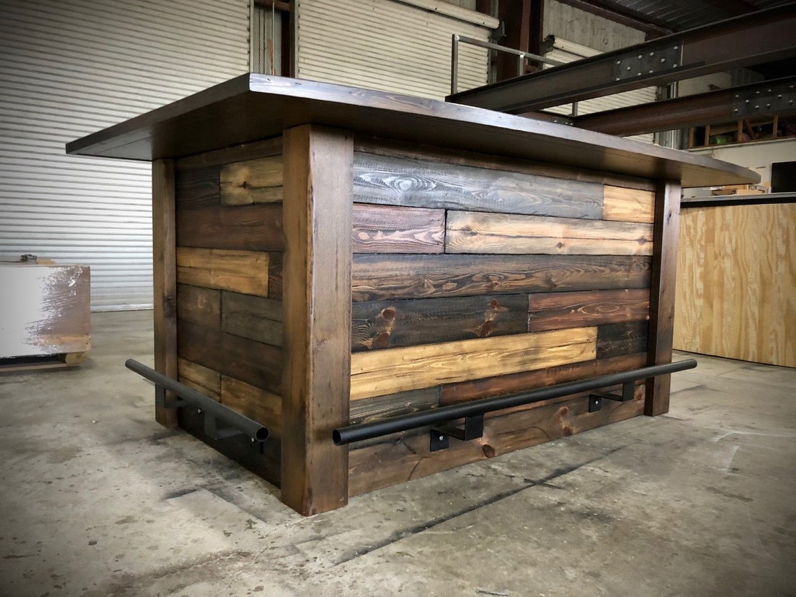 203 - Rustic Reclaimed Plank Good Times Bar with Foot and Drink Rail –  Industrial Evolution Furniture Co.