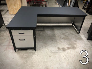 TEST #500 - Special Desk with drawers and Trim